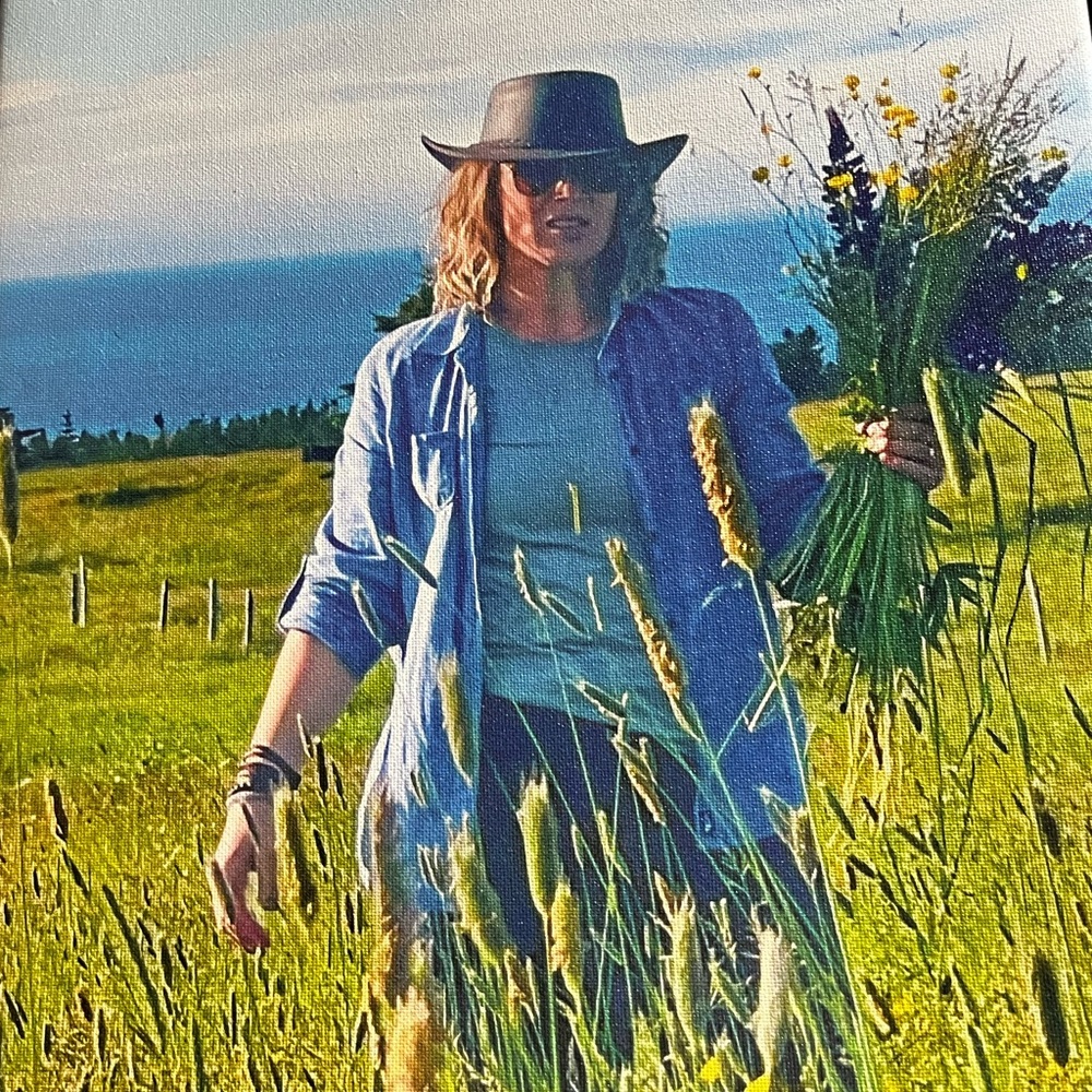 Meet your Posher, Tonya